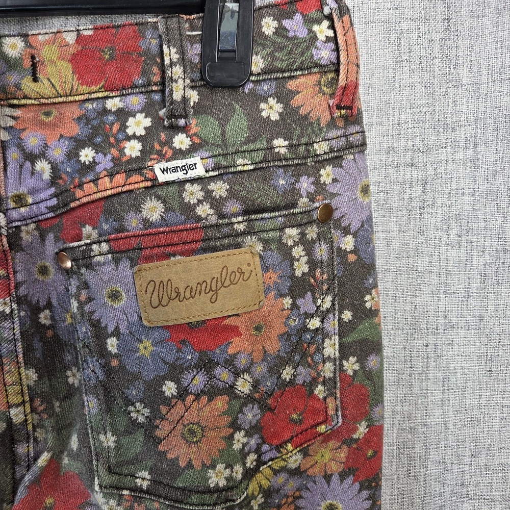Wrangler Wanderer Jeans Womens 28x34 High Rise Flare Floral Print Boho Retro - Picture 5 of 11